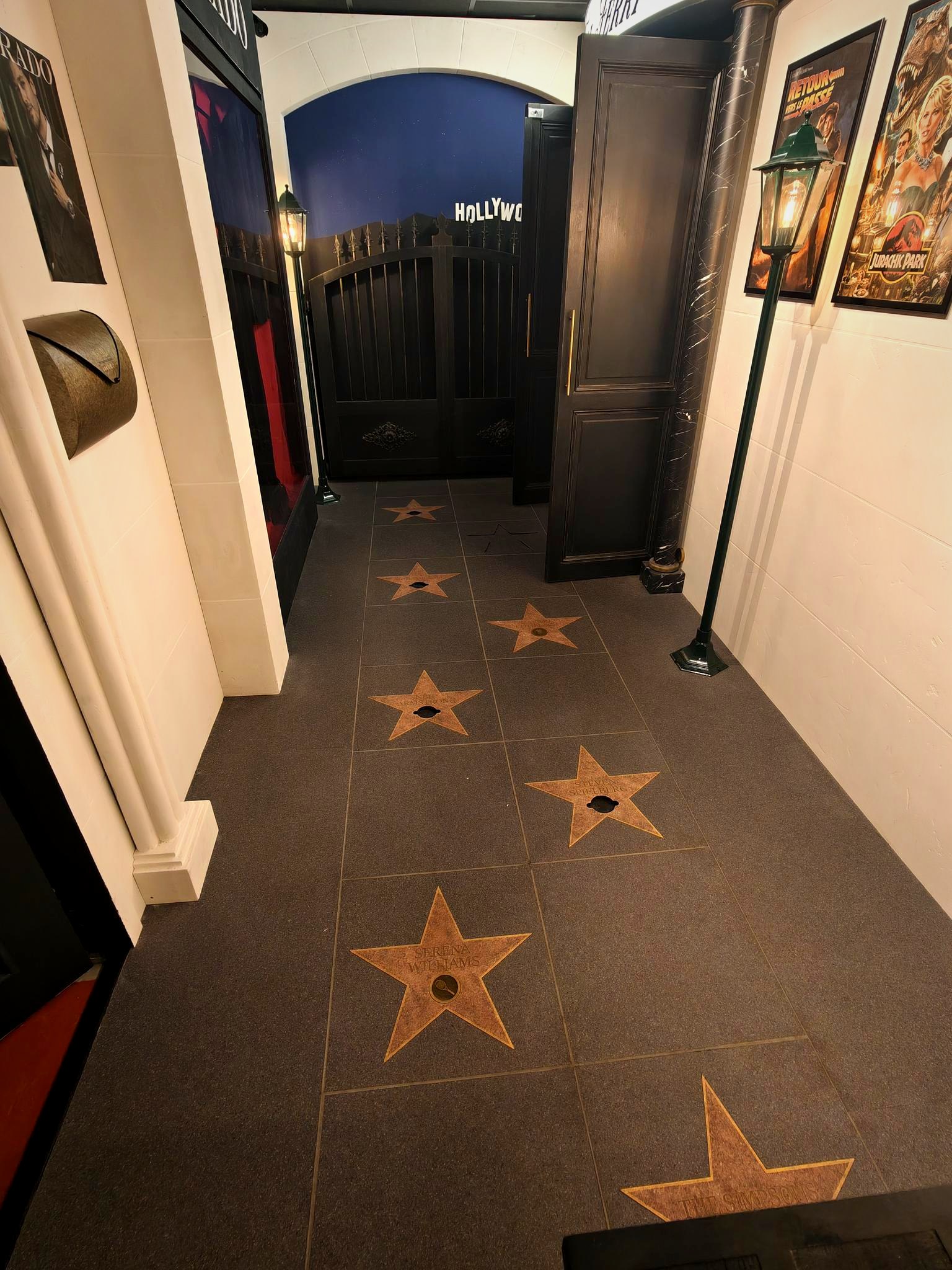 Le Walk of Fame et ses palets à replacer